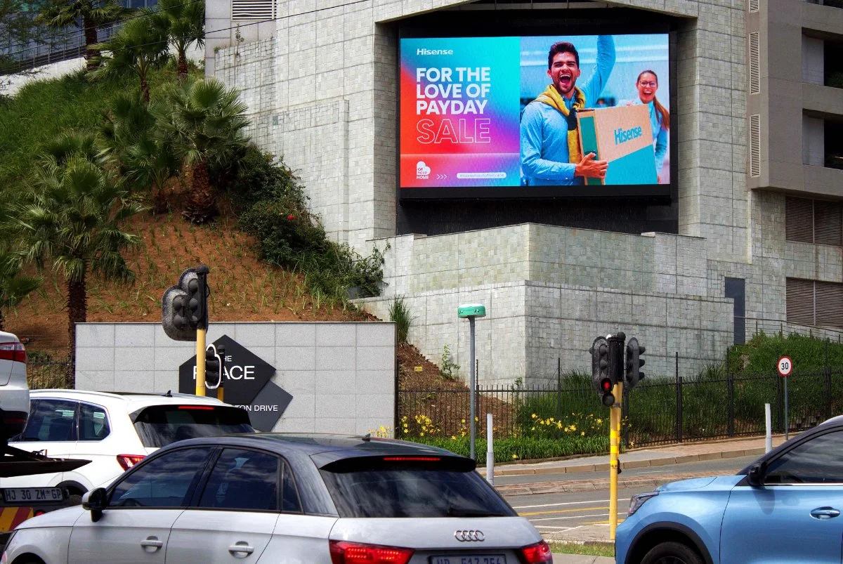 Polygon digital billboard
